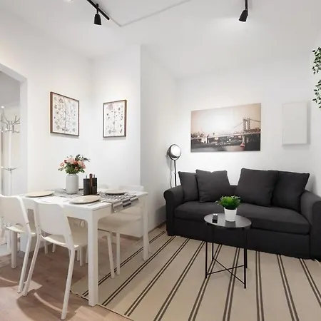 Apartment Close To Theresienwiese München Buitenkant foto